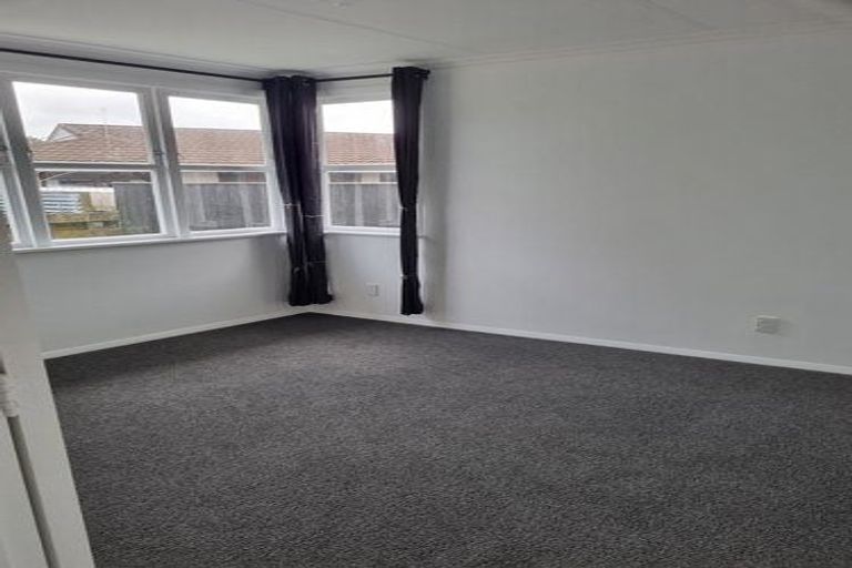 Photo of property in 9 Dampier Avenue, Awapuni, Palmerston North, 4412