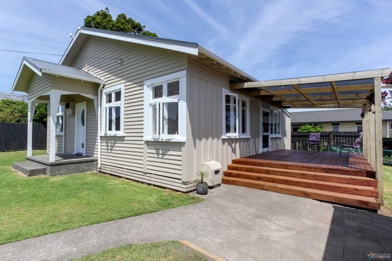 Photo of property in 39 Mouatt Street, Waitara, 4320