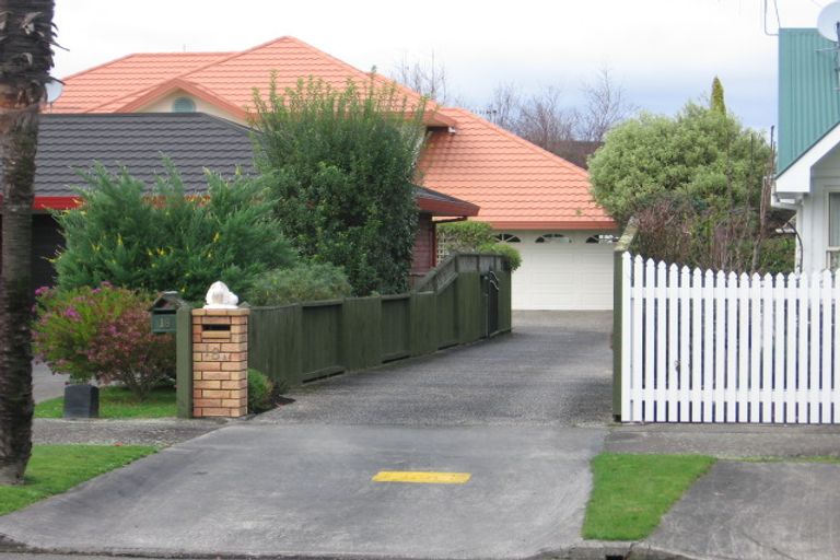 Photo of property in 18 Palm Avenue, Hokowhitu, Palmerston North, 4410