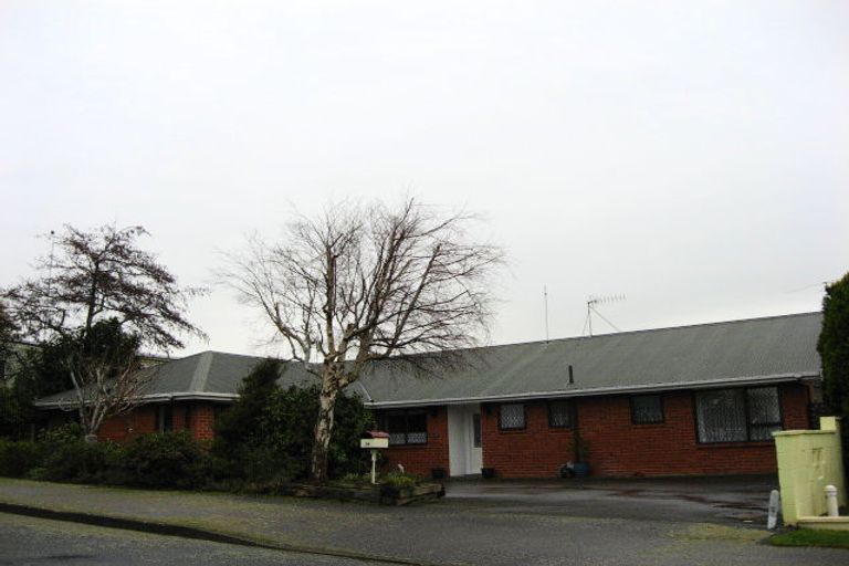 Photo of property in 16 Kauri Terrace, Hargest, Invercargill, 9810