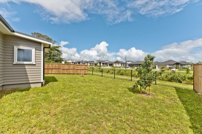 Photo of property in 103 Harris Drive, Silverdale, 0932