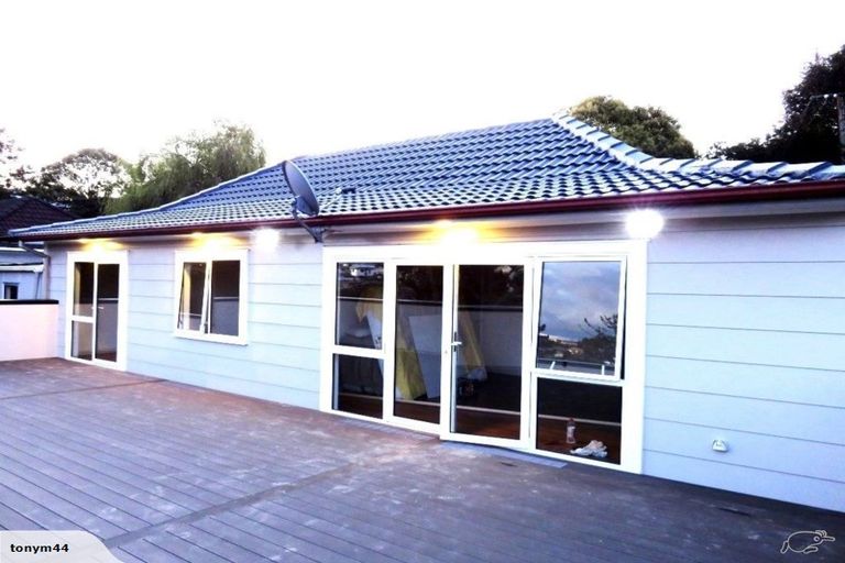 Photo of property in 30 Nigel Road, Browns Bay, Auckland, 0630