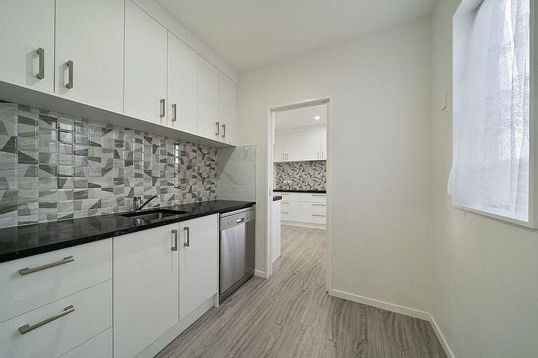 Photo of property in 18 Otohikawa Avenue, Glenbrook, 2681