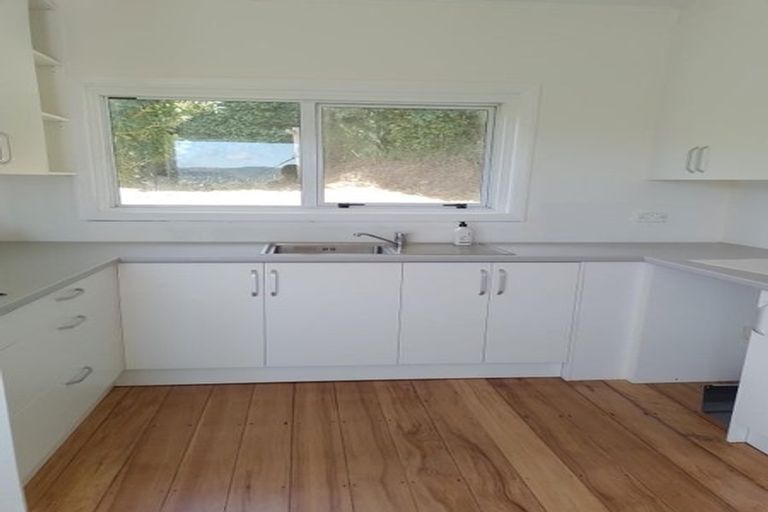 Photo of property in 39 Rangoon Street, Khandallah, Wellington, 6035