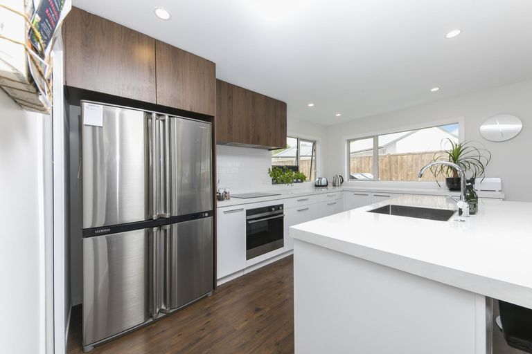 Photo of property in 3a Applemoors Way, Riverhead, 0820