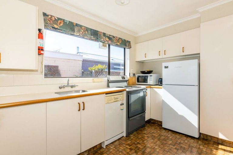 Photo of property in 3/93 Avenue Road, West End, Timaru, 7910