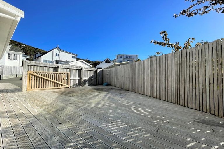 Photo of property in 131a Campbell Street, Karori, Wellington, 6012