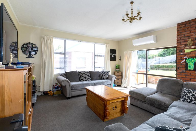 Photo of property in 17 Kiwi Drive, Highfield, Timaru, 7910
