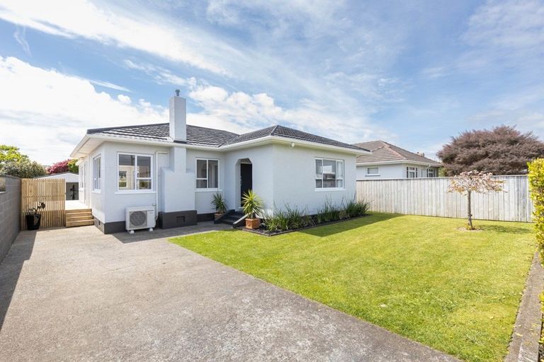 Photo of property in 319 Carrington Street, Vogeltown, New Plymouth, 4310
