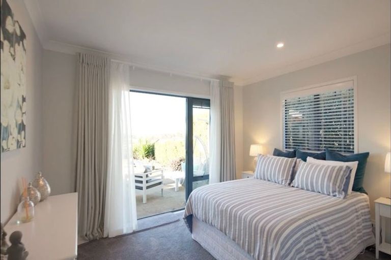 Photo of property in 22 Grace James Road, Pukekohe, 2120