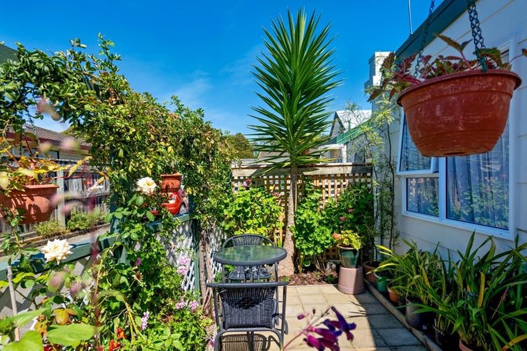 Photo of property in 2/12 Marsden Road, Stoke, Nelson, 7011