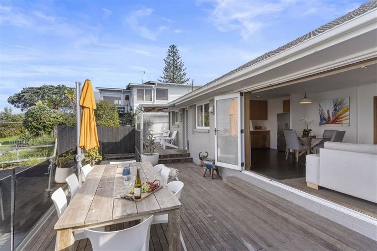 Photo of property in 50 Clovelly Road, Bucklands Beach, Auckland, 2012