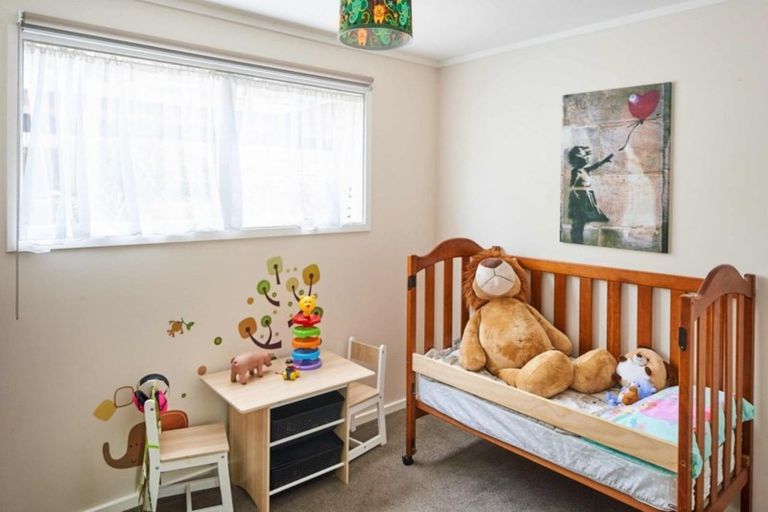 Photo of property in 10b Penryn Drive, Camborne, Porirua, 5026