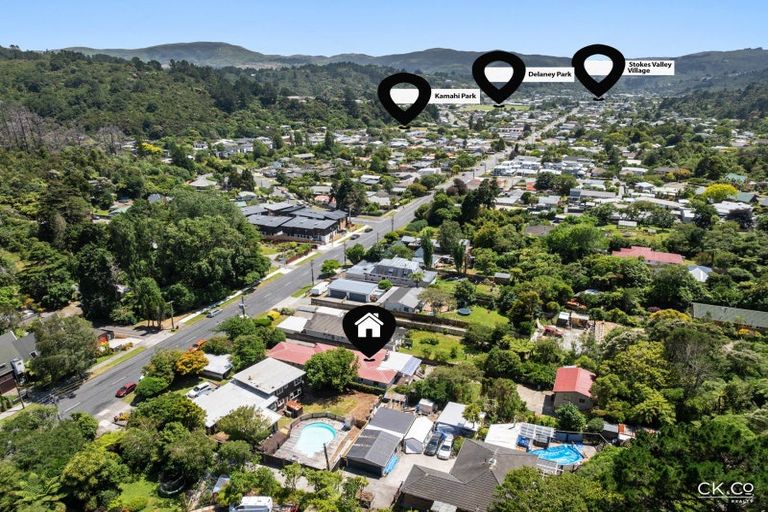 Photo of property in 465 Stokes Valley Road, Stokes Valley, Lower Hutt, 5019