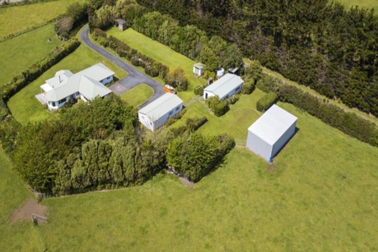 Photo of property in 93 Surrey Hill Road, Kaitake, New Plymouth, 4374