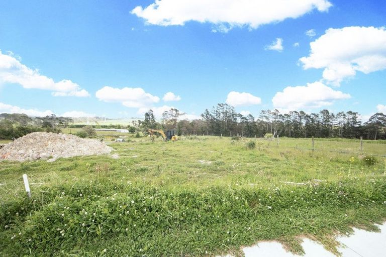 Photo of property in 170 Kerepi Street, Westgate, 0814