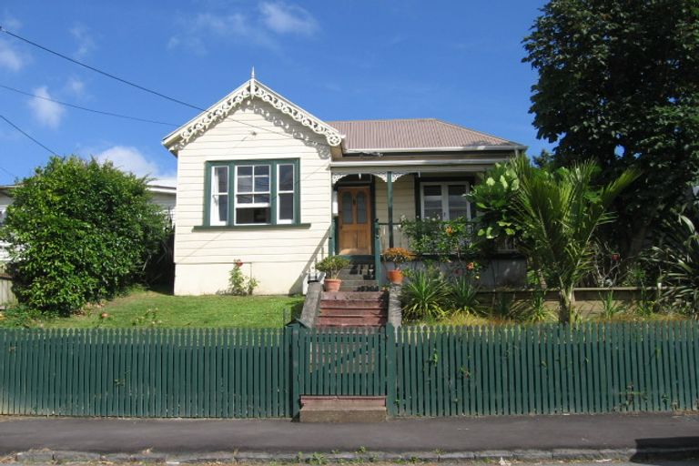 Photo of property in 15 Home Street, Grey Lynn, Auckland, 1021