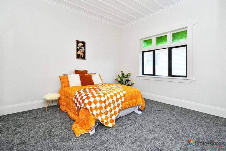 Photo of property in 28 Pah Road, Papatoetoe, Auckland, 2025