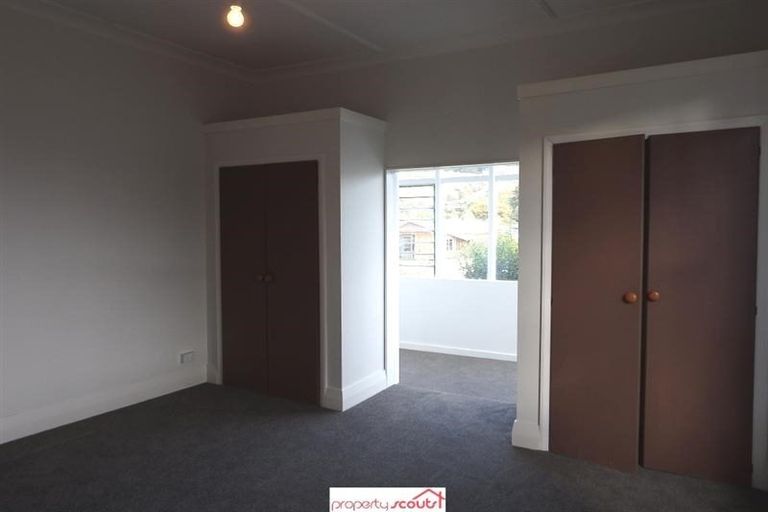 Photo of property in 1 Dickson Street, Macandrew Bay, Dunedin, 9014