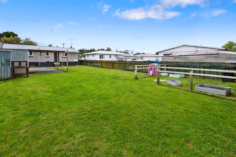 Photo of property in 14 Orchard Rise, Rosehill, Papakura, 2113