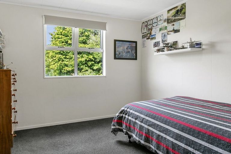 Photo of property in 12 Green Place, Richmond Heights, Taupo, 3330
