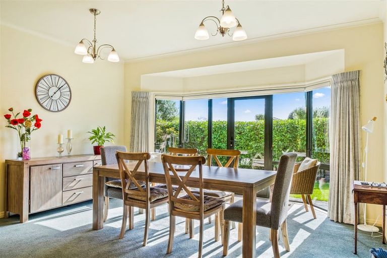 Photo of property in 6 Hillcrest Lane, Levin, 5510