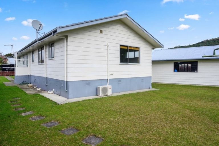 Photo of property in 36 Barnard Road, Fairy Springs, Rotorua, 3015