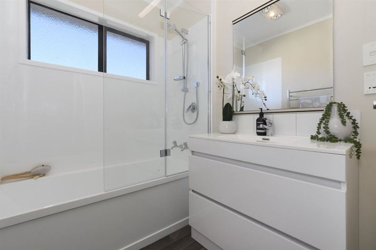 Photo of property in 46 Sutherland Road, Brookfield, Tauranga, 3110