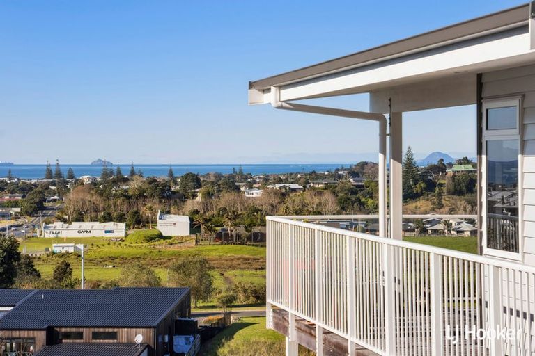 Photo of property in 33 Tohora View, Waihi Beach, 3611