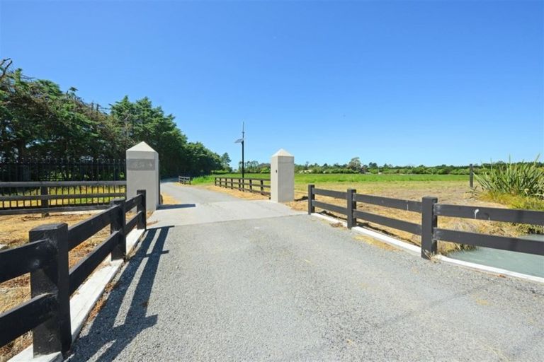 Photo of property in 484 Weedons Ross Road, West Melton, Christchurch, 7675