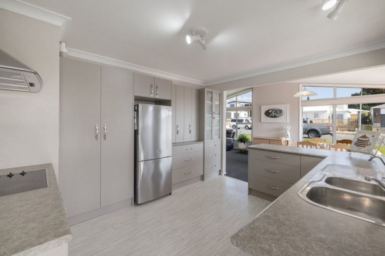 Photo of property in 58 Boucher Avenue, Te Puke, 3119