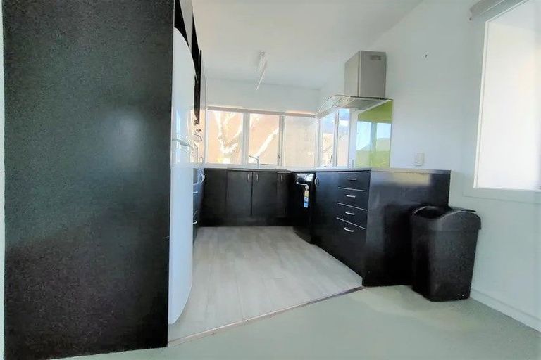 Photo of property in Iona Towers, 102/140 Abel Smith Street, Te Aro, Wellington, 6011