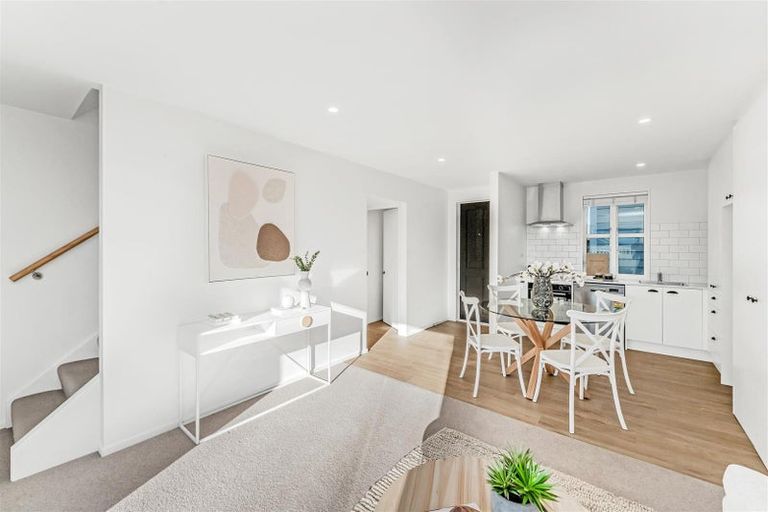 Photo of property in 2/283 Selwyn Street, Spreydon, Christchurch, 8024