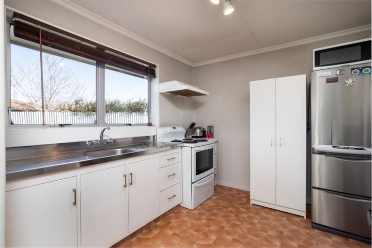 Photo of property in 12 Redbridge Lane, Sydenham, Christchurch, 8023