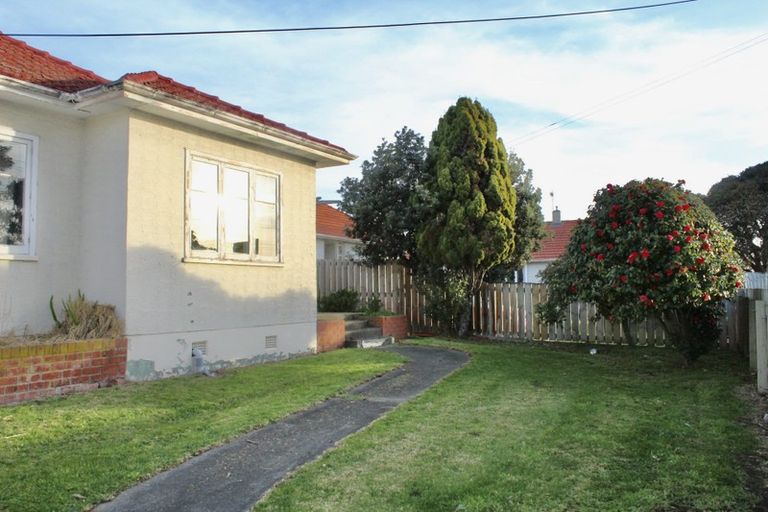 Photo of property in 93 Puriri Street, Gonville, Whanganui, 4501