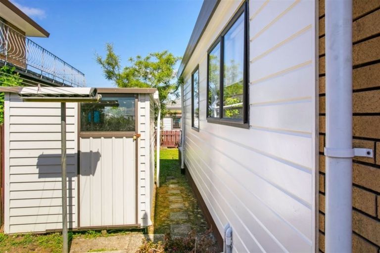 Photo of property in 7/39 Norcross Avenue, Henderson, Auckland, 0612