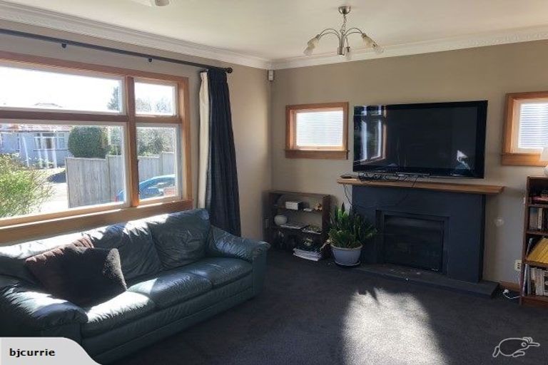 Photo of property in 32 Hardie Street, Hokowhitu, Palmerston North, 4410