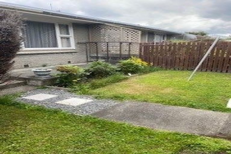 Photo of property in 2/124 Huxley Street, Sydenham, Christchurch, 8023