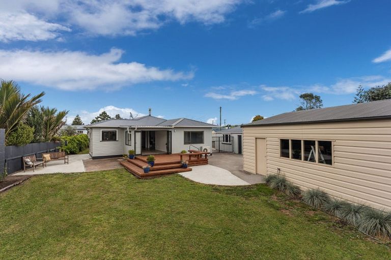 Photo of property in 18 Hydro Road, Edgecumbe, 3120
