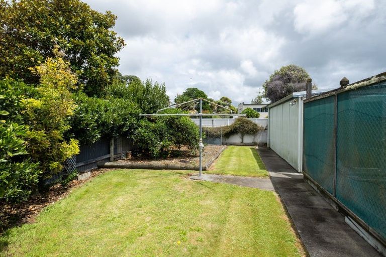 Photo of property in 14 Wellwood Terrace, Te Awanga, 4102