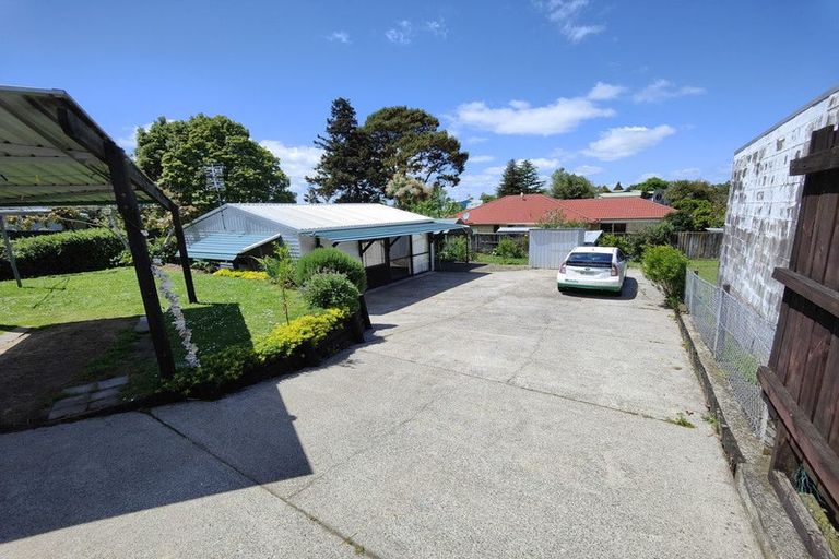 Photo of property in 55 Mount View Road, Melville, Hamilton, 3206