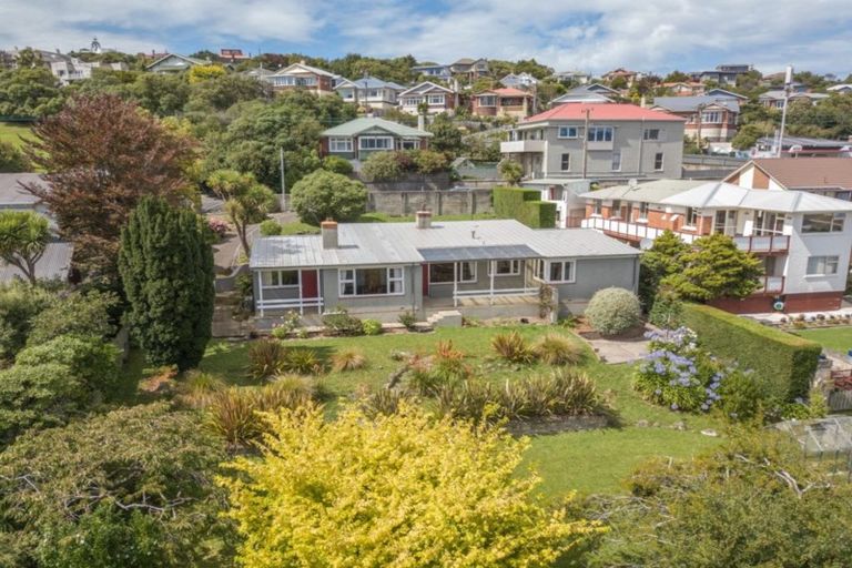 Photo of property in 17 Jeffery Street, Andersons Bay, Dunedin, 9013