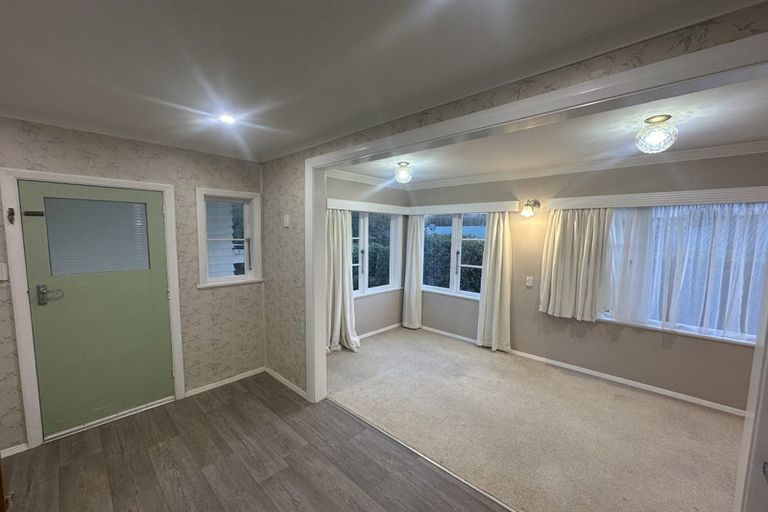 Photo of property in 32 Maymorn Road, Te Marua, Upper Hutt, 5018