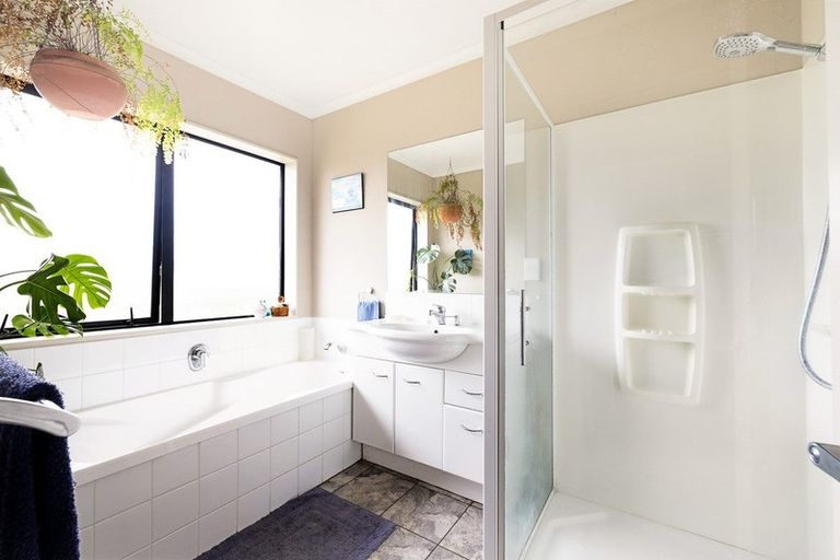 Photo of property in 11 Settler Lane, Ohaupo, 3803