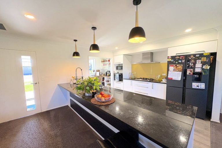 Photo of property in 17 Greenwich Street, Halswell, Christchurch, 8025
