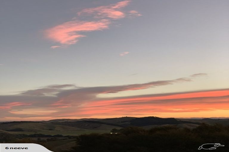 Photo of property in 14 Heipipi Drive, Eskdale, Napier, 4182