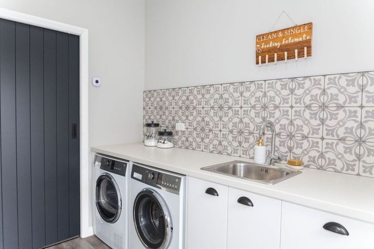 Photo of property in 143e Smith Road, Dannevirke, 4978