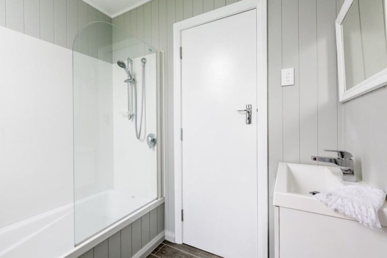 Photo of property in 12 Alpers Terrace, Marewa, Napier, 4110