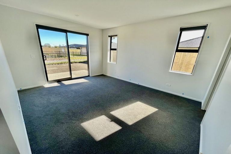 Photo of property in 24 Ned Place, Halswell, Christchurch, 8025