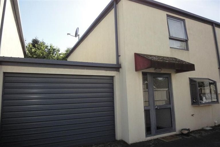 Photo of property in 7/34 Somerset Crescent, Spreydon, Christchurch, 8024